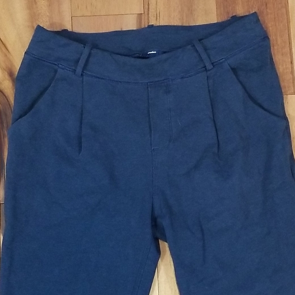 Lululemon Jogger Sweatpants - Picture 3 of 8